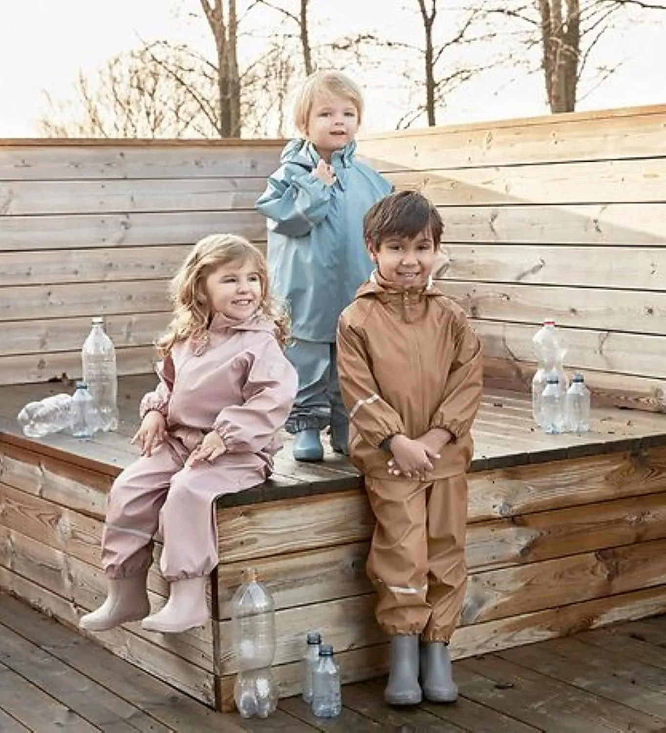 European Kids Waterproof Eco Friendly Snow Suit Ultra 10.000mm Shell, Detachable Hood, Reflective Stripes Boys Girls